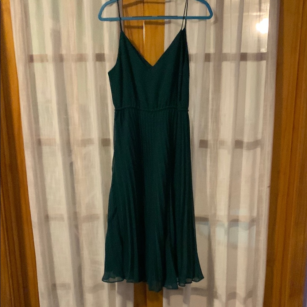 Elegant Green Spaghetti Strap Dress